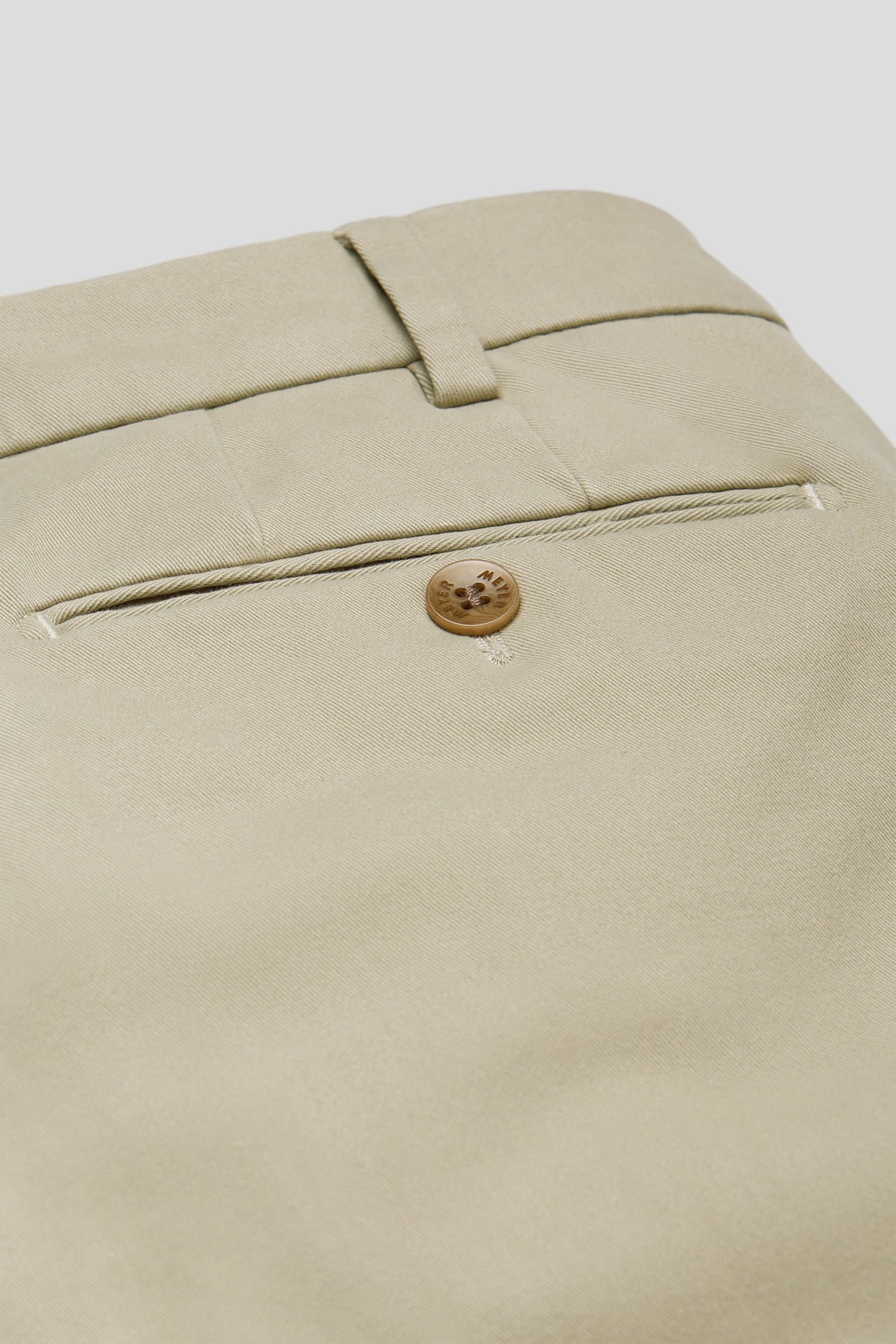 Bonn 2-8609 DELUXE CO ∙ CASHMERE