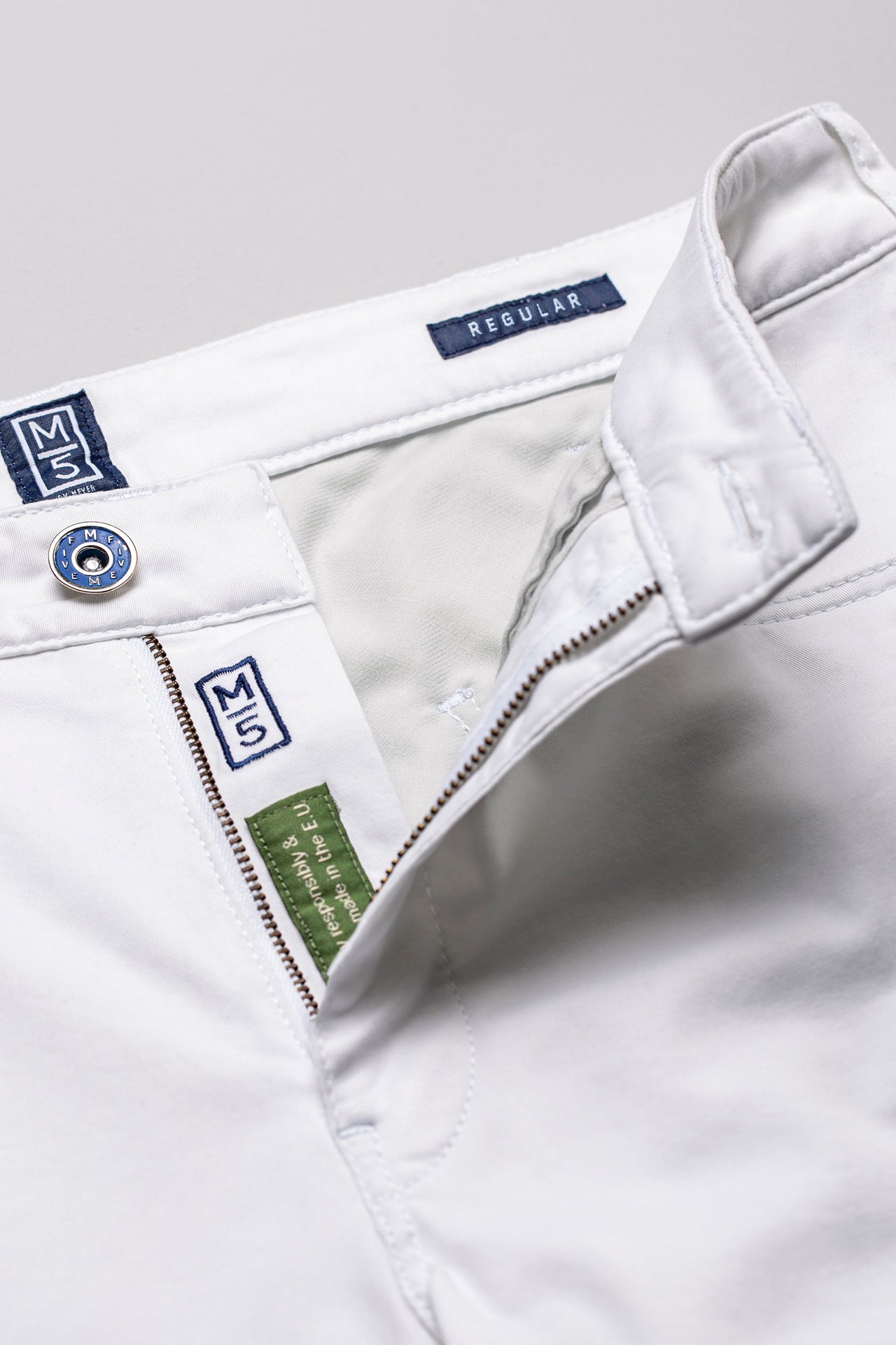 REGULAR 9-6258 PERFORMANCE DENIM